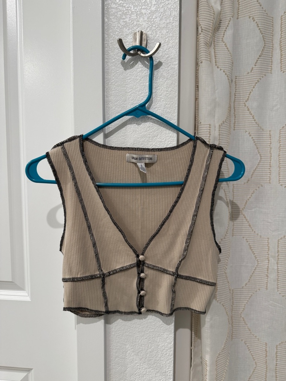 Urban Outfitters Beige Ribbed V-Neck Contrast-Stitch Crop Top